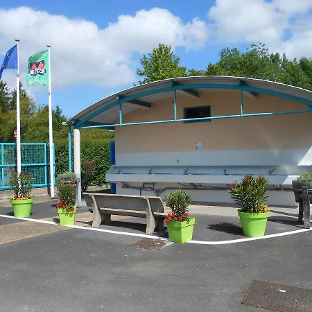 Camping De Tournus - Drole De Cabane Buitenkant foto